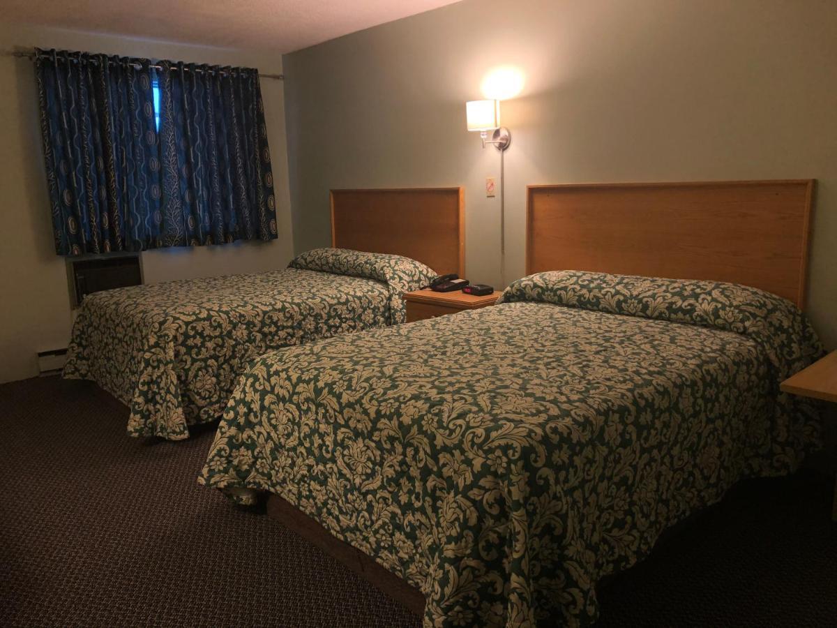 Chimo Motel Cochrane Dış mekan fotoğraf