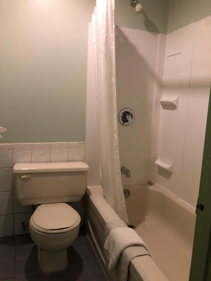 Chimo Motel Cochrane Dış mekan fotoğraf