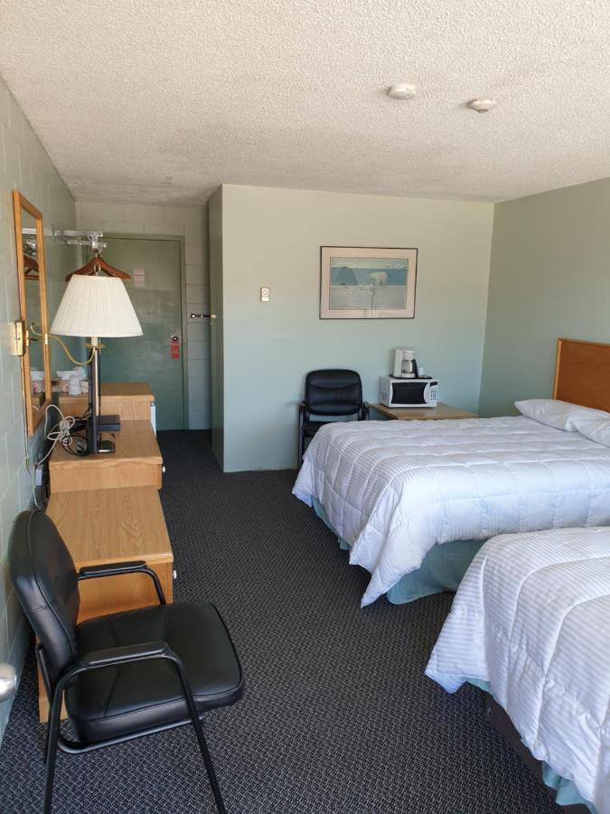 Chimo Motel Cochrane Dış mekan fotoğraf