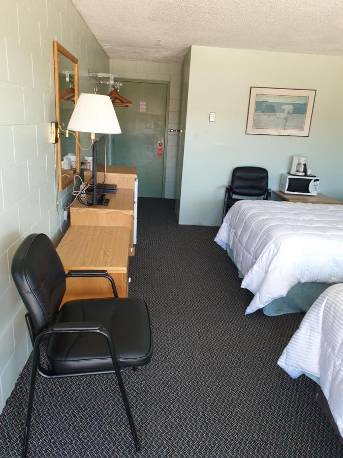 Chimo Motel Cochrane Dış mekan fotoğraf