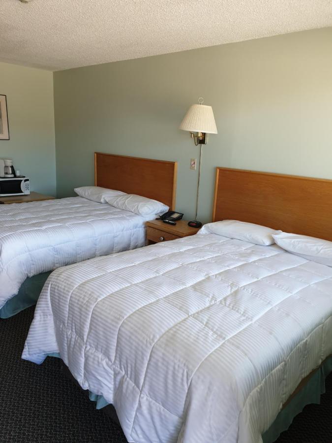 Chimo Motel Cochrane Dış mekan fotoğraf